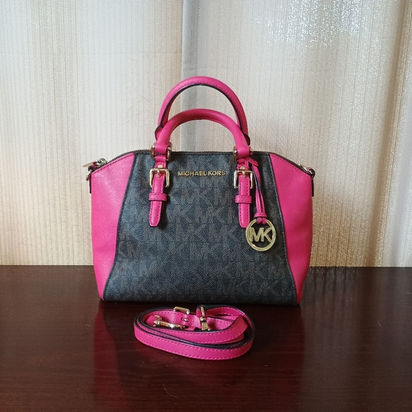 MICHAEL Michael Kors Handbags - MICHAEL Michael Kors Pink and Black Shoulder Bag